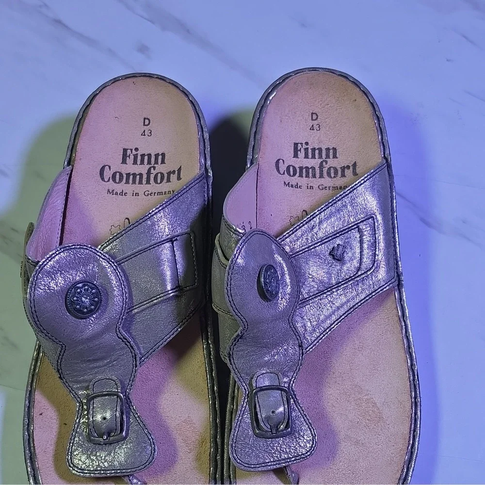 Finn Comfort Women's Gold Leather Thong Wedge Sandals Buckle US 10 EU 43